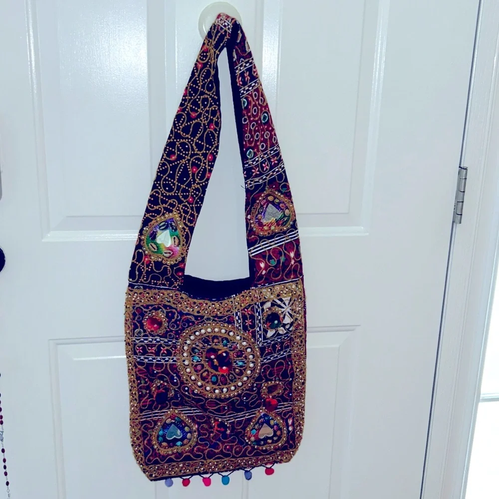 BOHEMIAN HOBO BAG